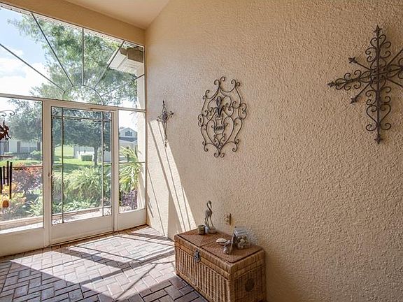 4th image of 853 Summit Greens Blvd