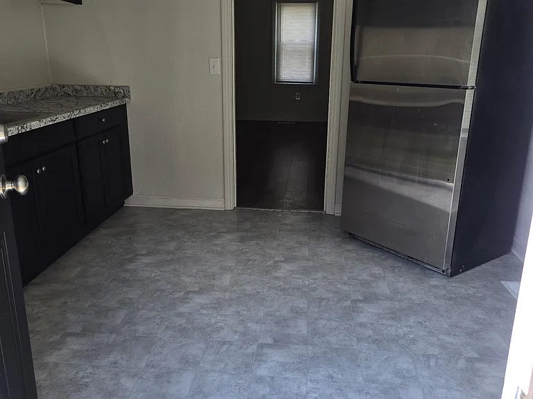 440 Shelby St — Photo 3