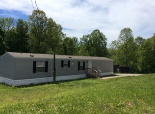 319 Waldo Dr, Apple Grove, WV 25502