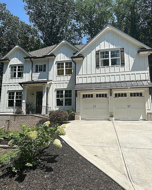 2nd image of 3264 Hembree Ct