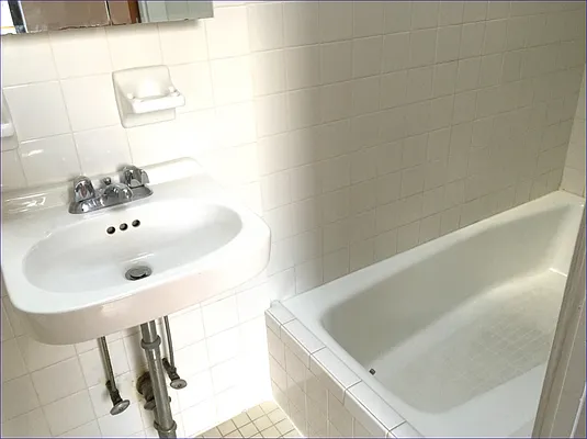 Rented by GPA Realty | media 14