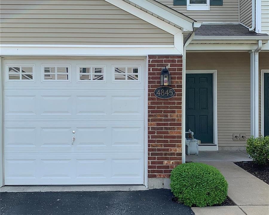 1st image of 4845 Heritage Heights Cir