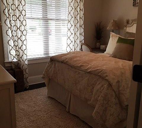 4th image of 561 Mariposa Ln