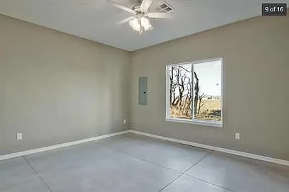 4863 N Hillside Ct — Photo 11