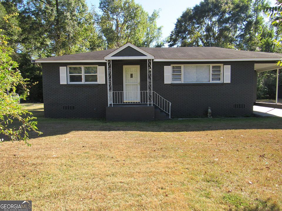 1st image of 1616 Mathis Cir