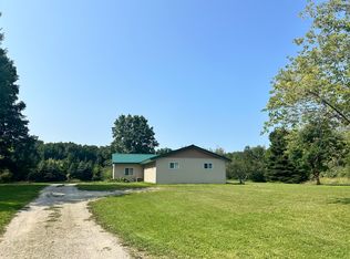 10396 36th St SE, Lowell, MI 49331