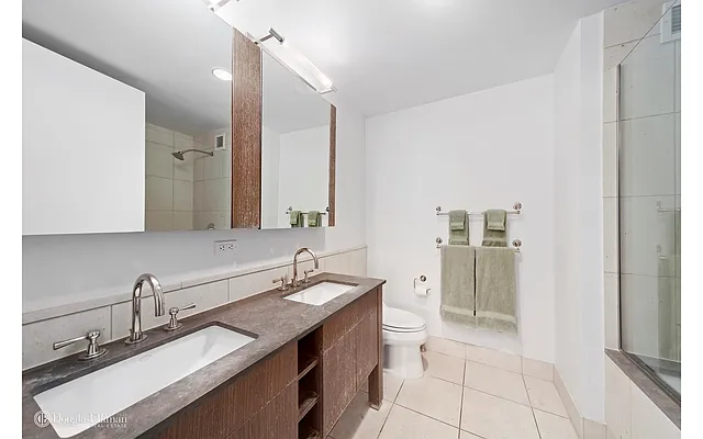 Rented by Douglas Elliman | media 25