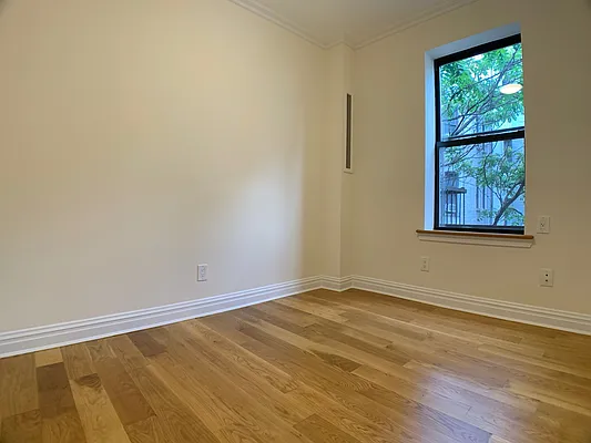 Rented by Corcoran | media 6