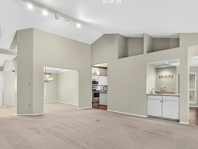 1307 Norwood Hills Dr — Photo 4