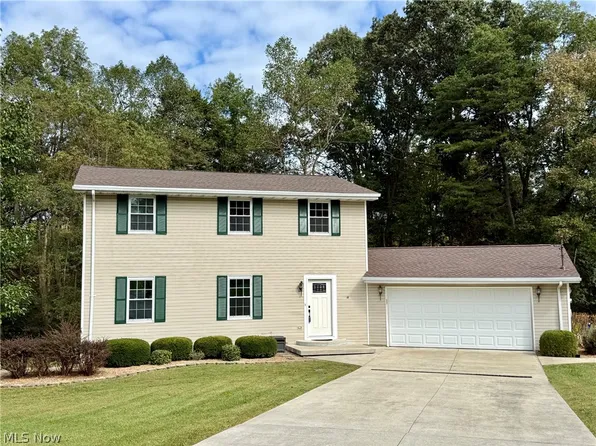114 Shady Ln, Marietta, OH 45750