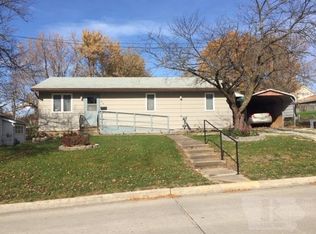 310 W 3rd St, Lamoni, IA 50140