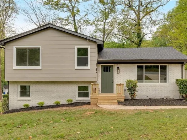 2637 Crestdale Cir, Atlanta, GA 30316