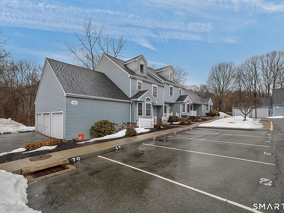 2nd image of 374 Meridian St Extension APT 68