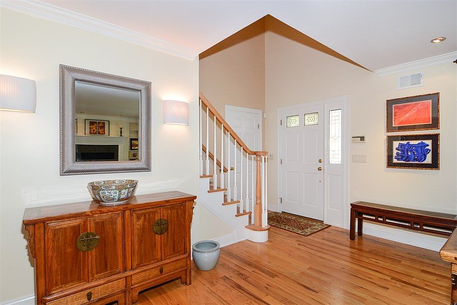 2nd image of 116 Yantacaw Brook Rd