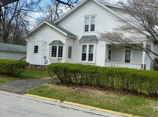 432 S McArthur St, Macomb, IL 61455