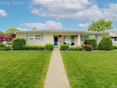 34482 Barnum Dr, Sterling Heights, MI, 48312