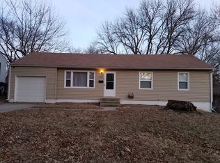 8513 Spring Valley Rd, Raytown, MO 64138