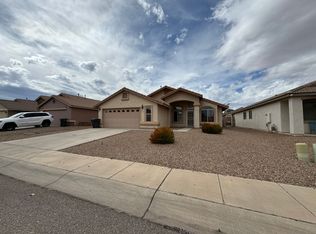712 Temple Dr, Sierra Vista, AZ 85635