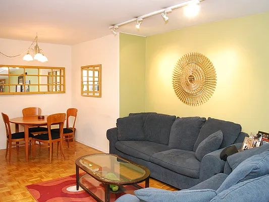 Sold by Sotheby's International Realty | media 9