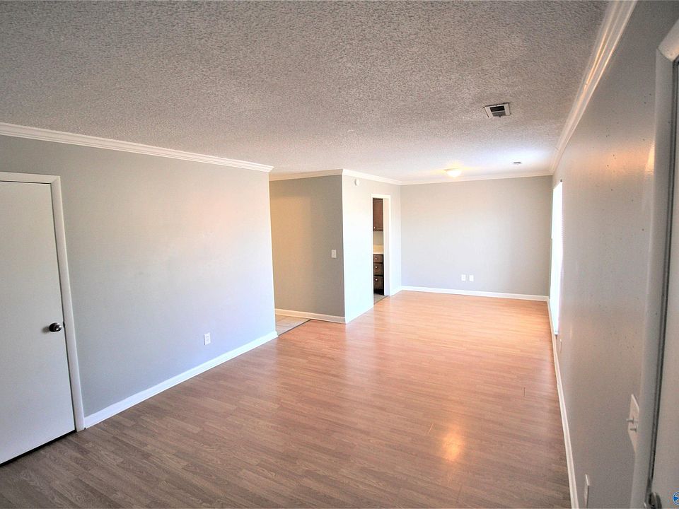 2nd image of 2223 Jonathan Dr NW