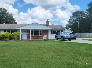 223 Dowell Dr, Cary, NC 27511