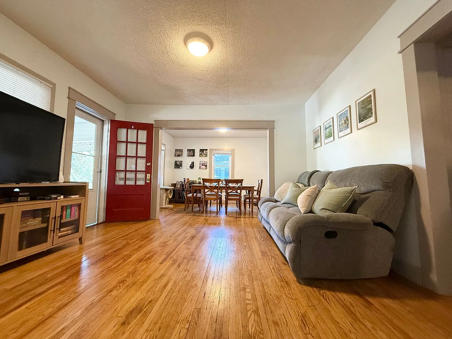 2 Bedroom House (Can occupy 3 unrelated Adults) $1,700. Available August 2027 — Photo 4