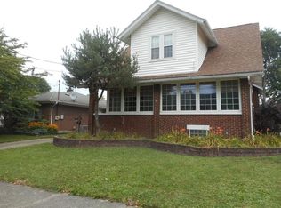 233 Summit Ave, Niles, OH 44446
