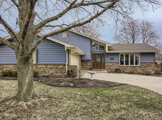 1638 Briarcrest Ln, New Lenox, IL 60451