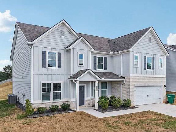 2nd image of 1547 Stinson Ln