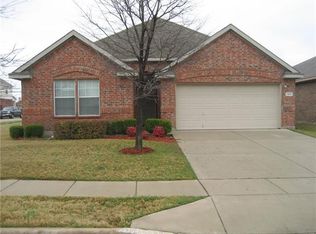 1401 Castlegar Ln, Justin, TX 76247