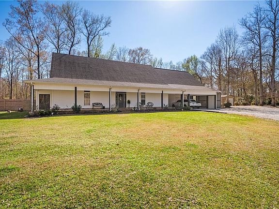 3rd image of 59 Friar Tuck Rd