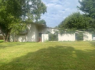 3087 N Cleveland Rd, Lexington, KY 40516