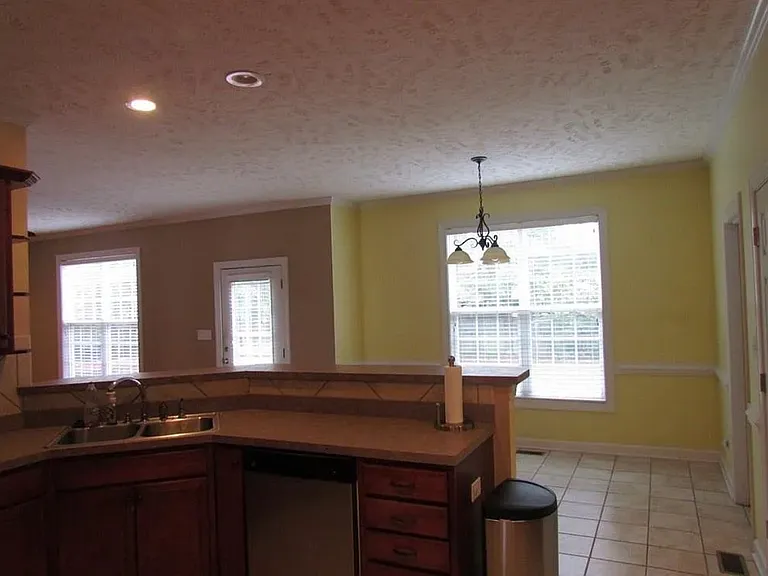 2711 Bardolino Dr — Photo 6