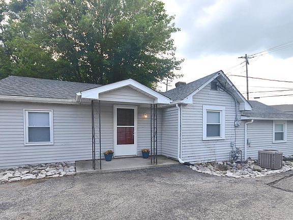 3rd image of 857 N County Road 900 E