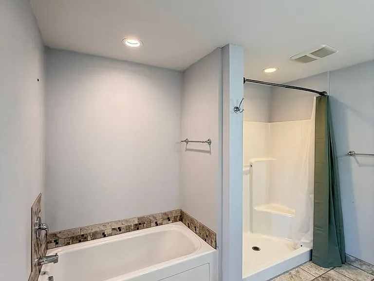 103 W Bishop Way — Photo 24