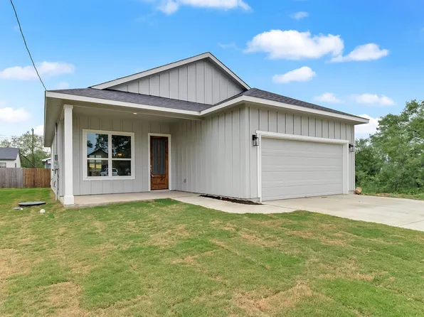 652 Aspen Lane, Cottonwood Shores, TX 78657