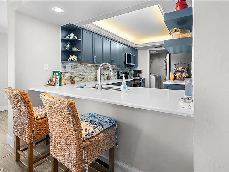 25901 Hickory Blvd #107 — Photo 6