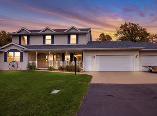 N330 Fieldside Ln, Appleton, WI 54915