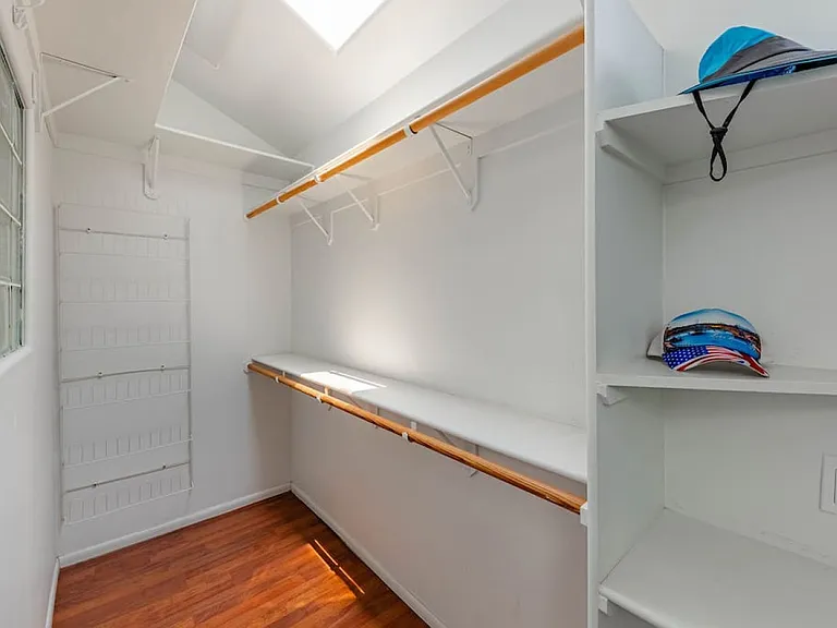833 Paso Dr — Photo 23