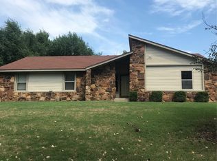 8251 Lamb Ter, Broken Arrow, OK 74014