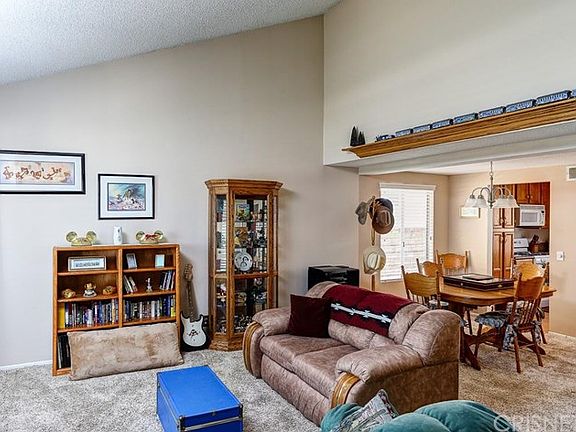 3rd image of 27676 Caraway Ln