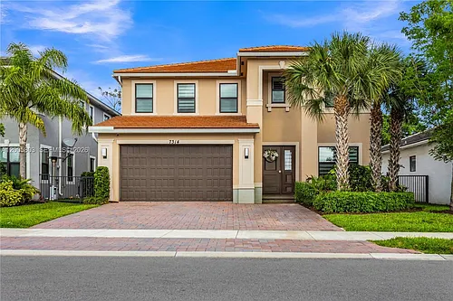 7314 Estero Dr Photo 1