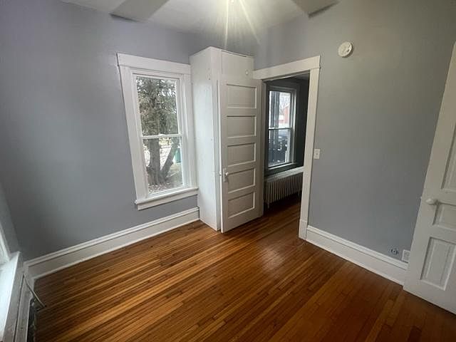 2nd bedroom off front room