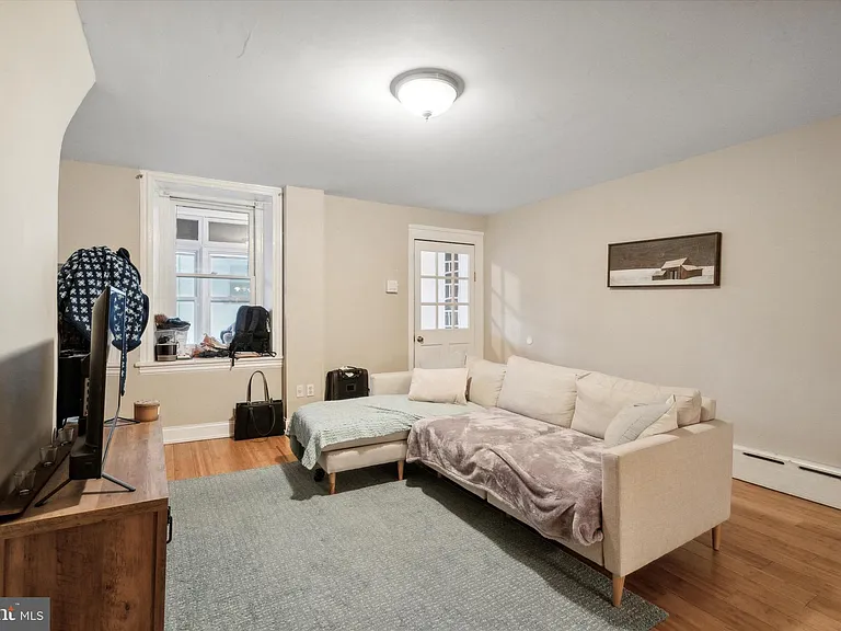 4173 Apple St — Photo 3
