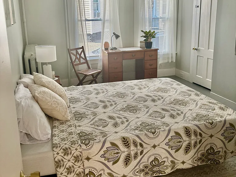 10 Nichols St #1 — Photo 9