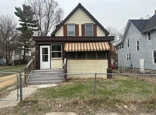 437 Irving Ave, Rockford, IL 61101