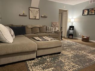 779 Five Mile Line Rd, Webster, NY 14580