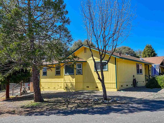 2nd image of 12645 Cresthaven Dr