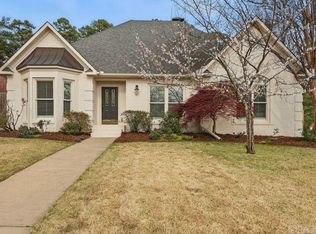 60 Duclair Ct, Little Rock, AR 72223
