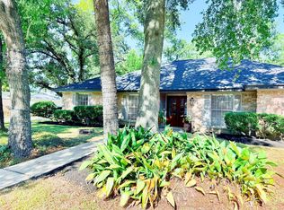7146 Bayou Forest Dr, Houston, TX 77088